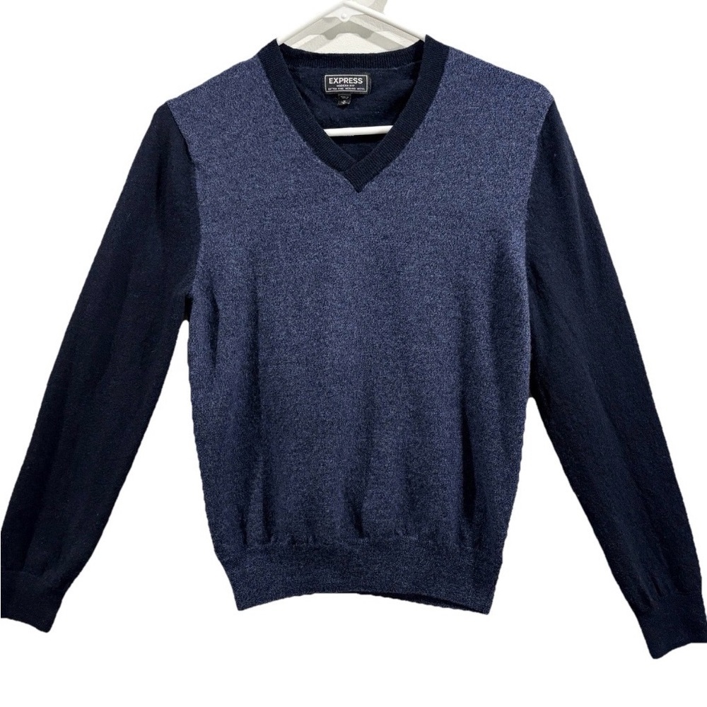 Express‎ Sweater Mens M Navy Blue Merino Wool V-Neck Minimalist